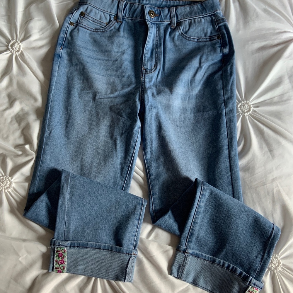 NWT- Matilda Jane womens cropped jeans size 8